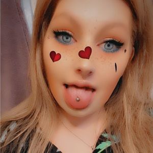 Meet your Posher, Kendra